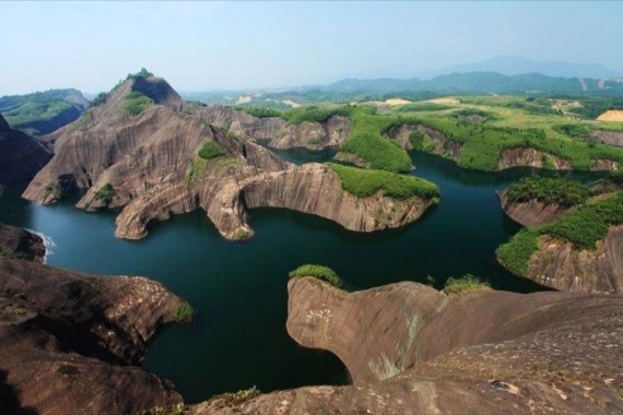 康輝旅遊網<特惠>廣州往返 龍遇郴州 東江湖、莽山五指峰、高依嶺 高鐵3天